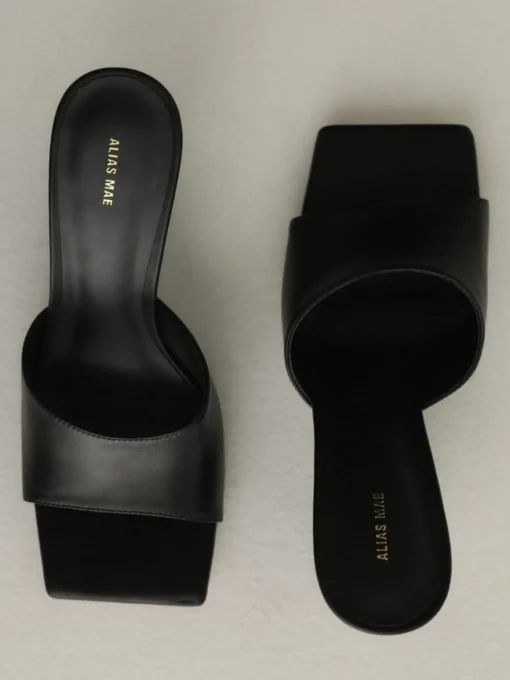 Aimee - Black Leather