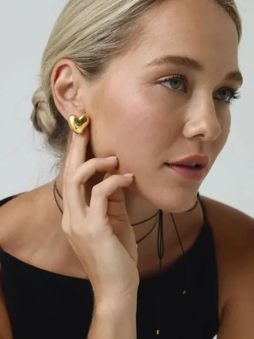 Allure Maxi Heart Studs - Gold